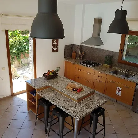 فيلة Bodrum Aqouss Soe Villa